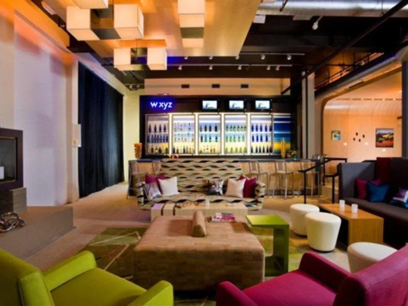 Aloft Montreal Airport Hotel Dorval 3*,  Canada