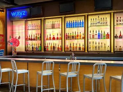 Aloft Montreal Airport Hotel Dorval