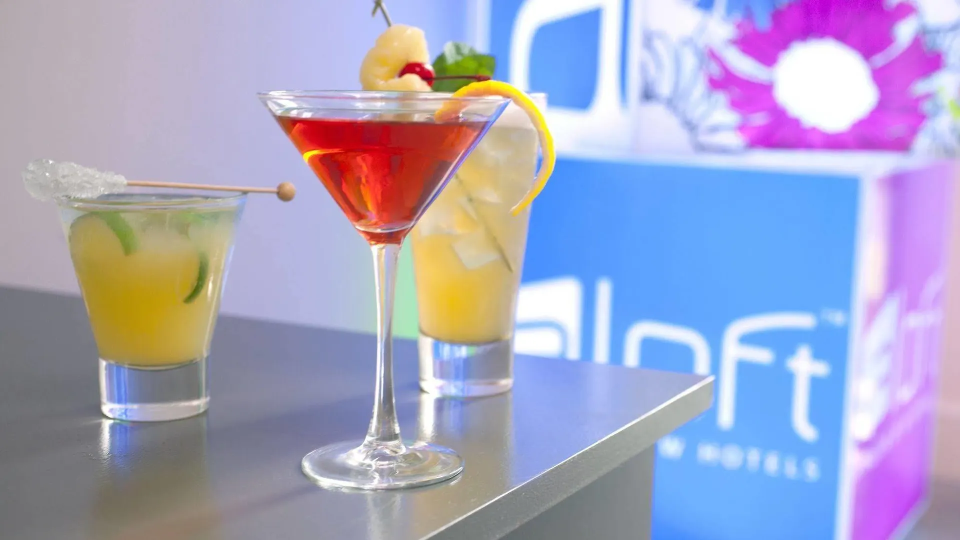 Aloft Montreal Airport Hotel Dorval
